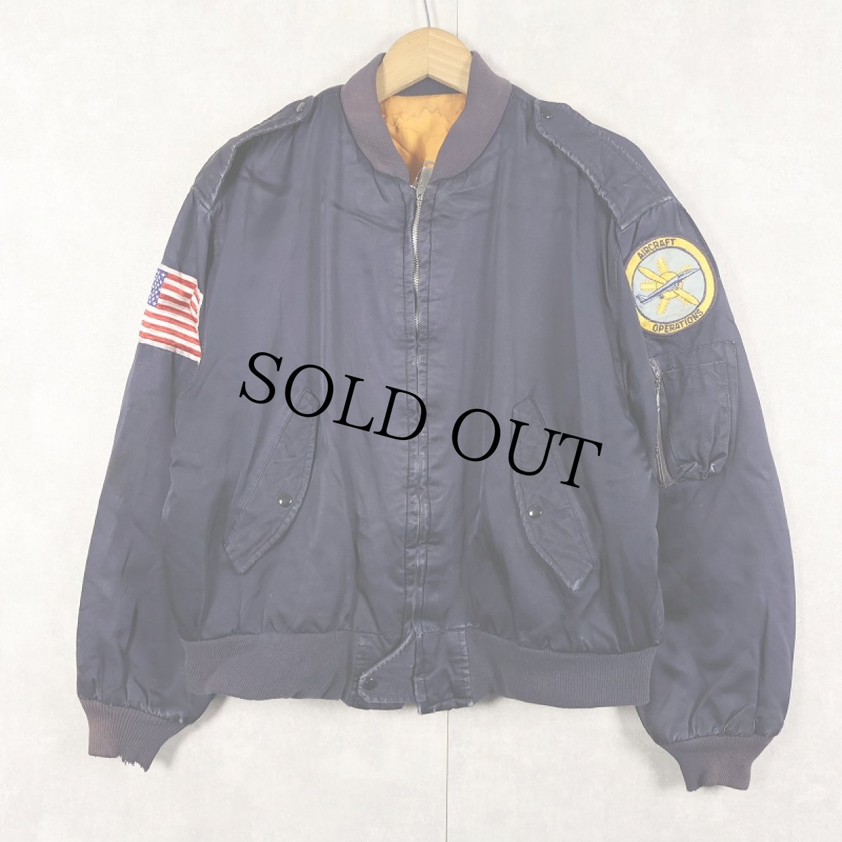 画像1: 80〜90's "L-2A TYPE" パッチ付き フライトジャケット NAVY (1)