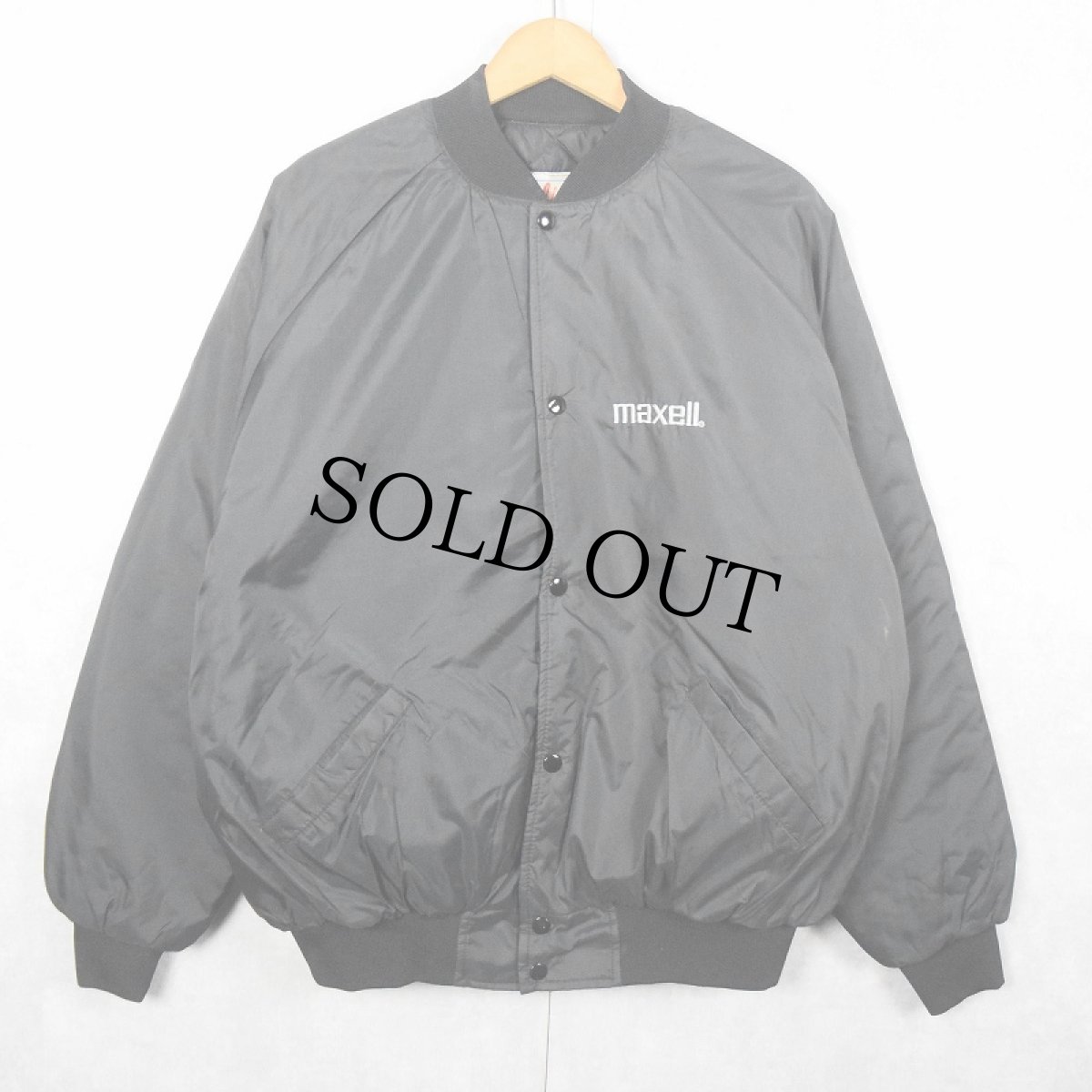 画像1: 〜90's Line one CANADA製 "MAXELL" 企業ロゴ刺繍入り キルティングライナー ナイロンスタジャン BLACK L (1)