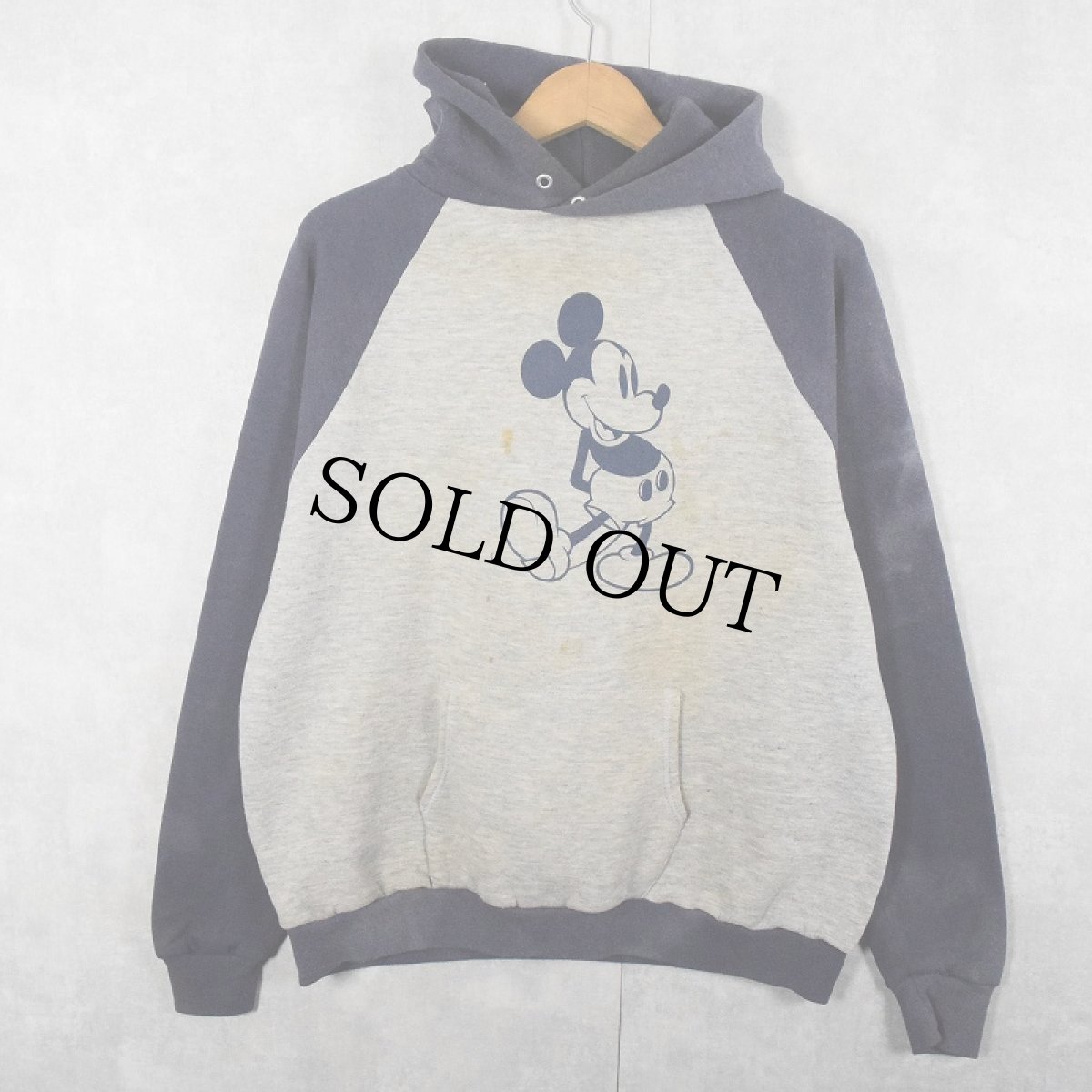 画像1: 80's Disney MICKEY MOUSE USA製 キャラクタープリント ラグランスウェットフーディー XL (1)