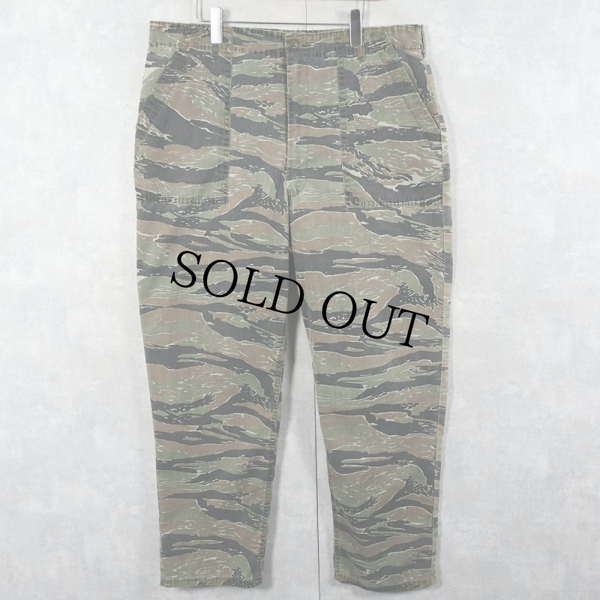 画像1: 〜80's WYNN タイガーストライプカモ柄 ベイカーパンツ W39 (1)