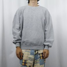 画像2: 90's RUSSELL ATHLETIC USA製 前V 無地スウェット XL (2)