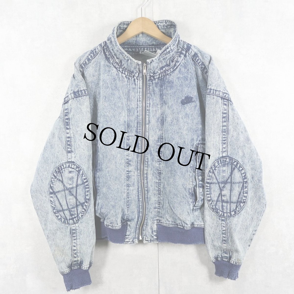 画像1: 90's NIKE CHALLENGE COURT ロゴ刺繍 エルボーパッチ付き ケミカルウォッシュ デニムジップジャケット L (1)