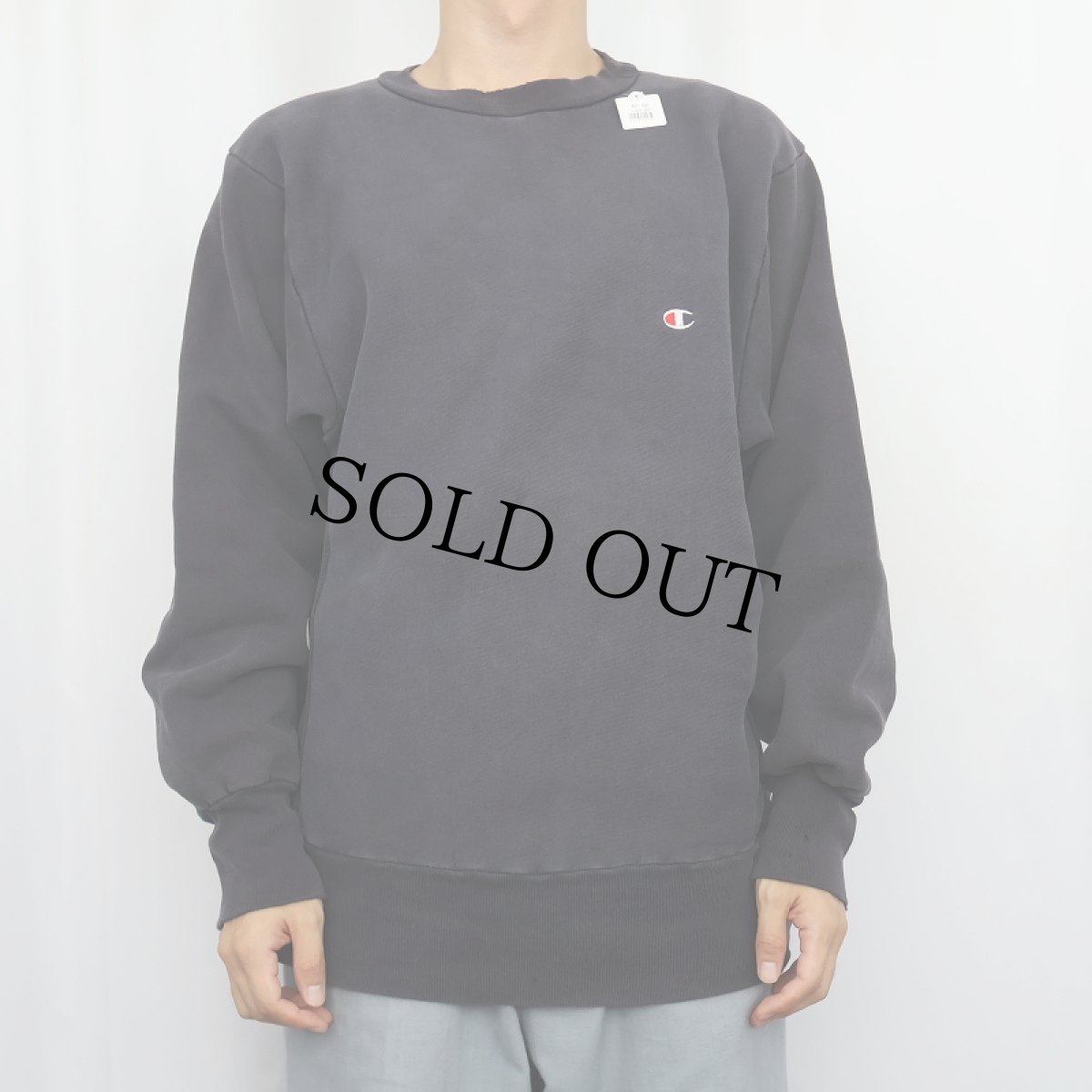 画像2: 90's〜 Champion REVERSE WEAVE 内縫い 2トーン 目付きスウェット BLACK (2)