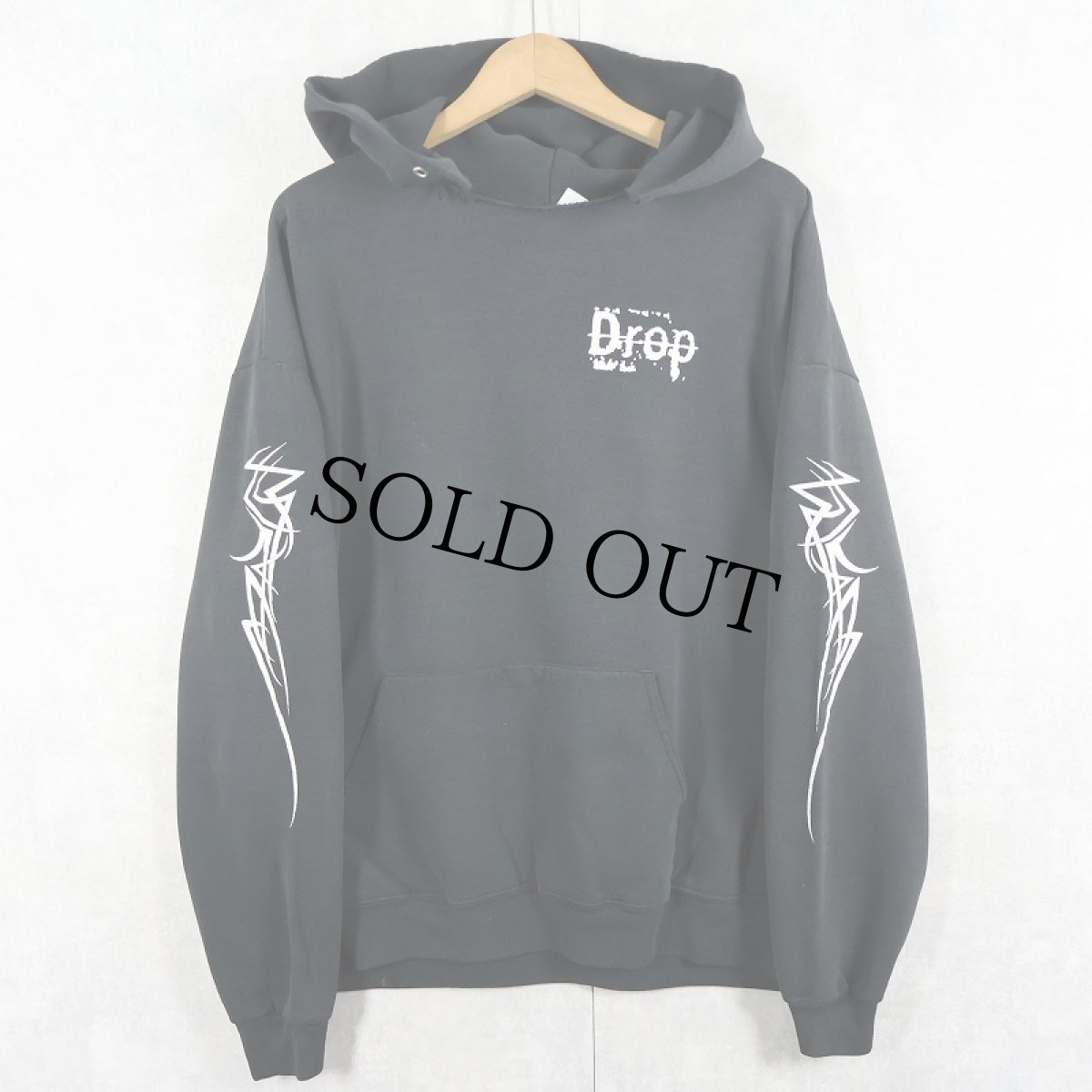 画像1: "Drop" プリントスウェットフーディ BLACK XL (1)