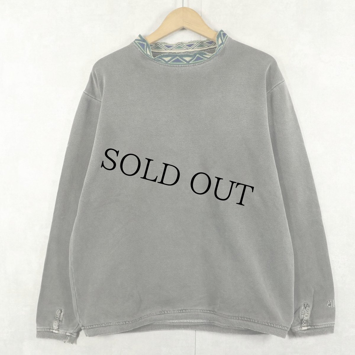 画像1: 90's alf USA製 チロリアンテープ モックネックスウェット S (1)