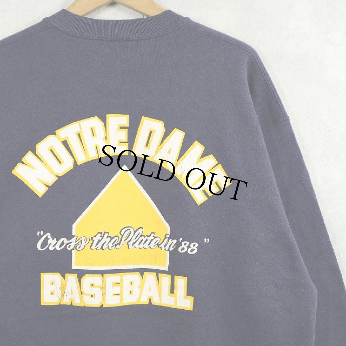 画像1: 80's RUSSELL ATHLETIC USA製 "NOTRE DAME" 前V プリントスウェット NAVY XL (1)