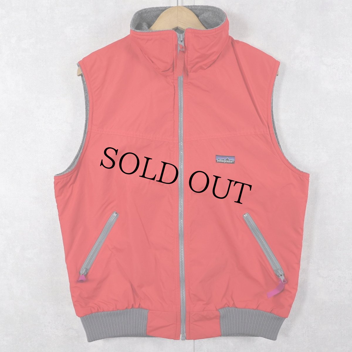 画像1: 80's Patagonia デカタグ シェルドシンチラベスト M (1)