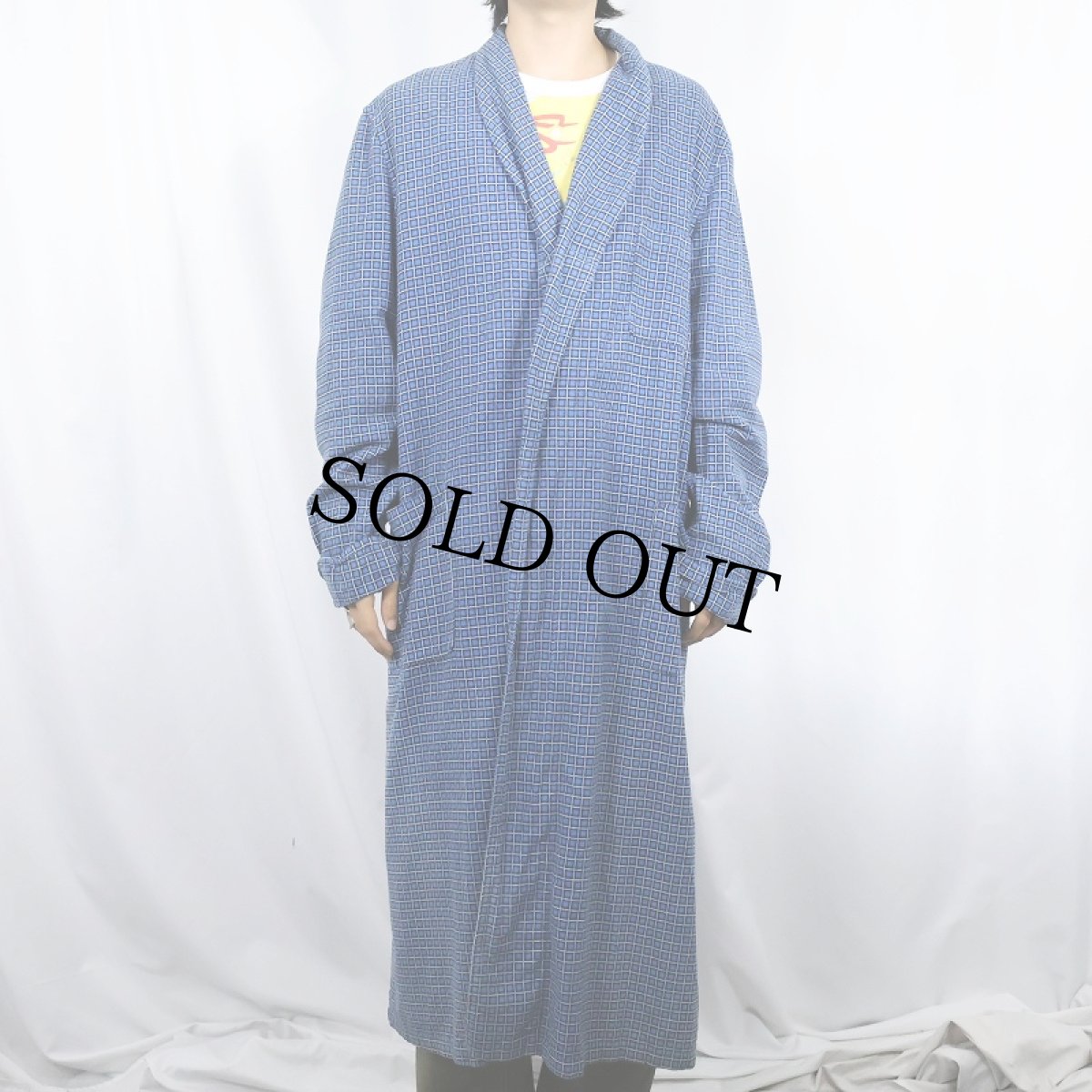 画像2: 60's〜 チェック柄 プリントネルガウン (2)