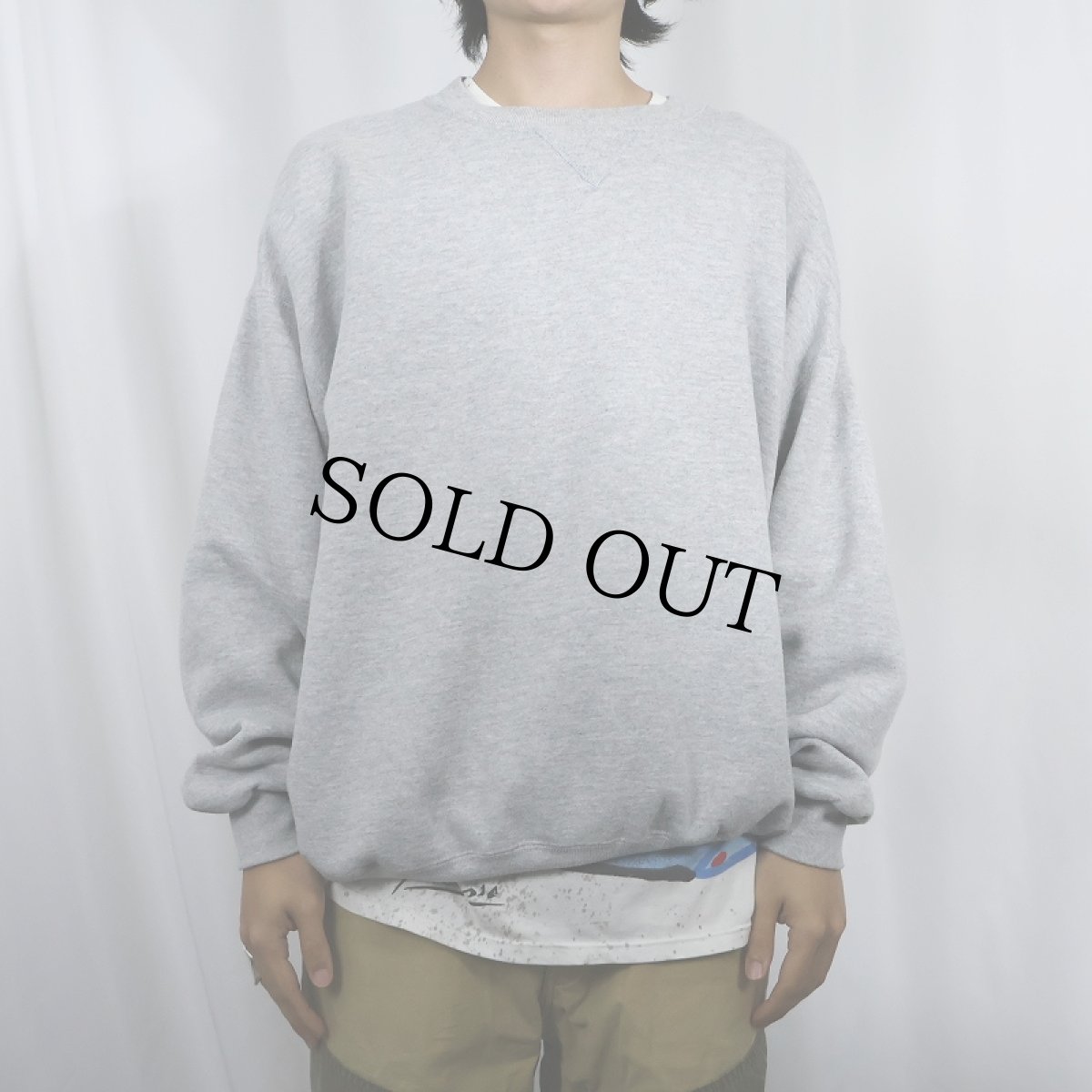 画像2: 90's RUSSELL ATHLETIC USA製 前V 無地スウェット XXL (2)