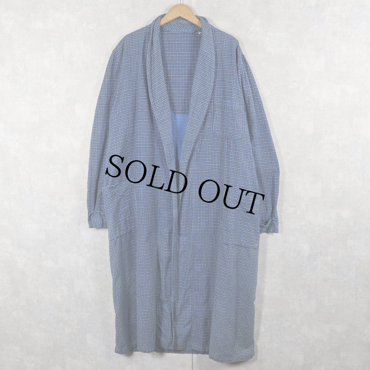 画像1: 60's〜 チェック柄 プリントネルガウン (1)