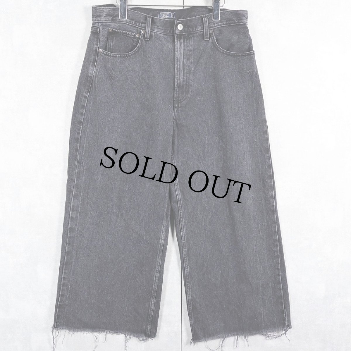 画像1: Abercrombie&Fitch カットオフ ブラックデニムパンツ W35 (1)