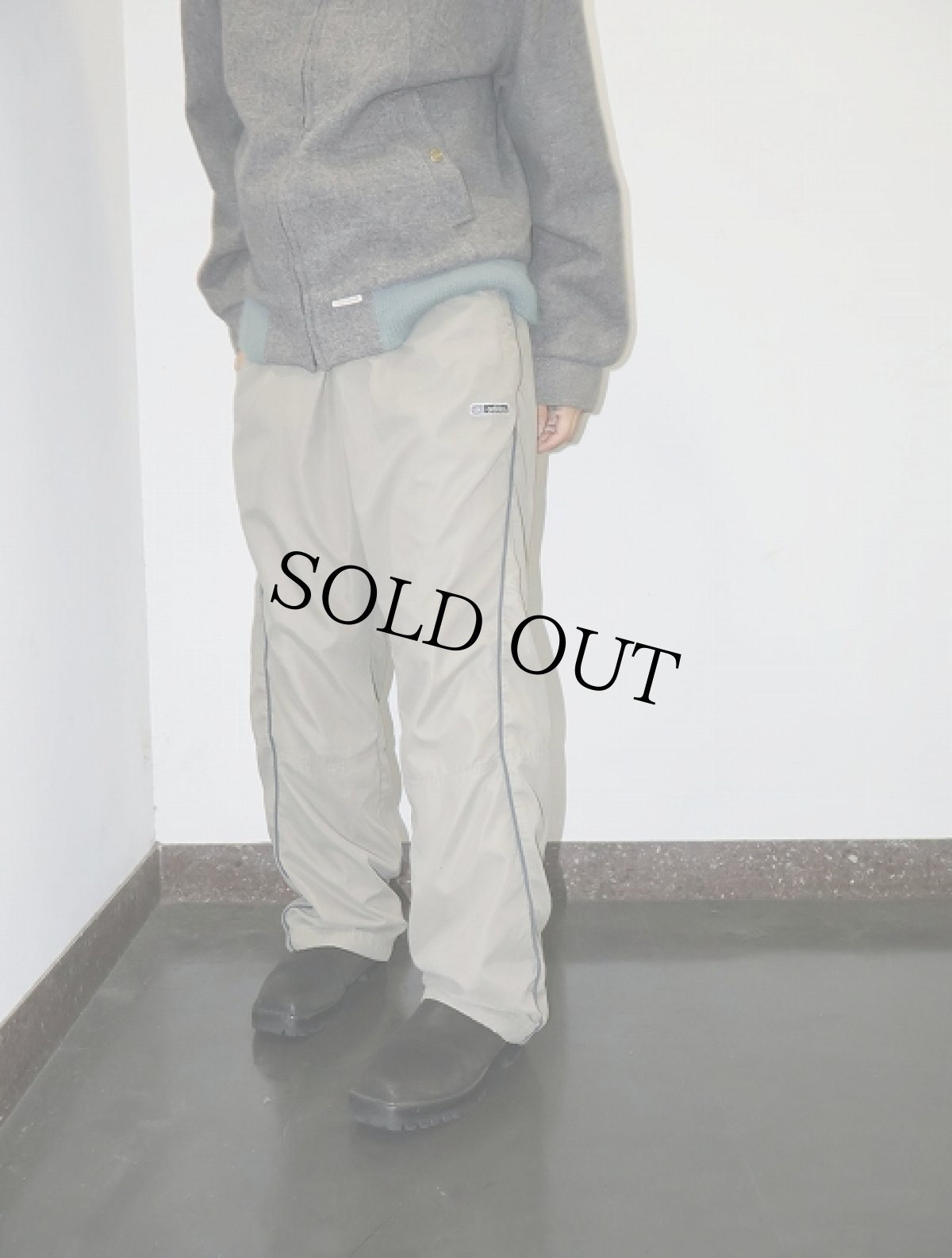 画像2: adidas ロゴ刺繍 サイドライン ポリエステルイージーパンツ M (2)