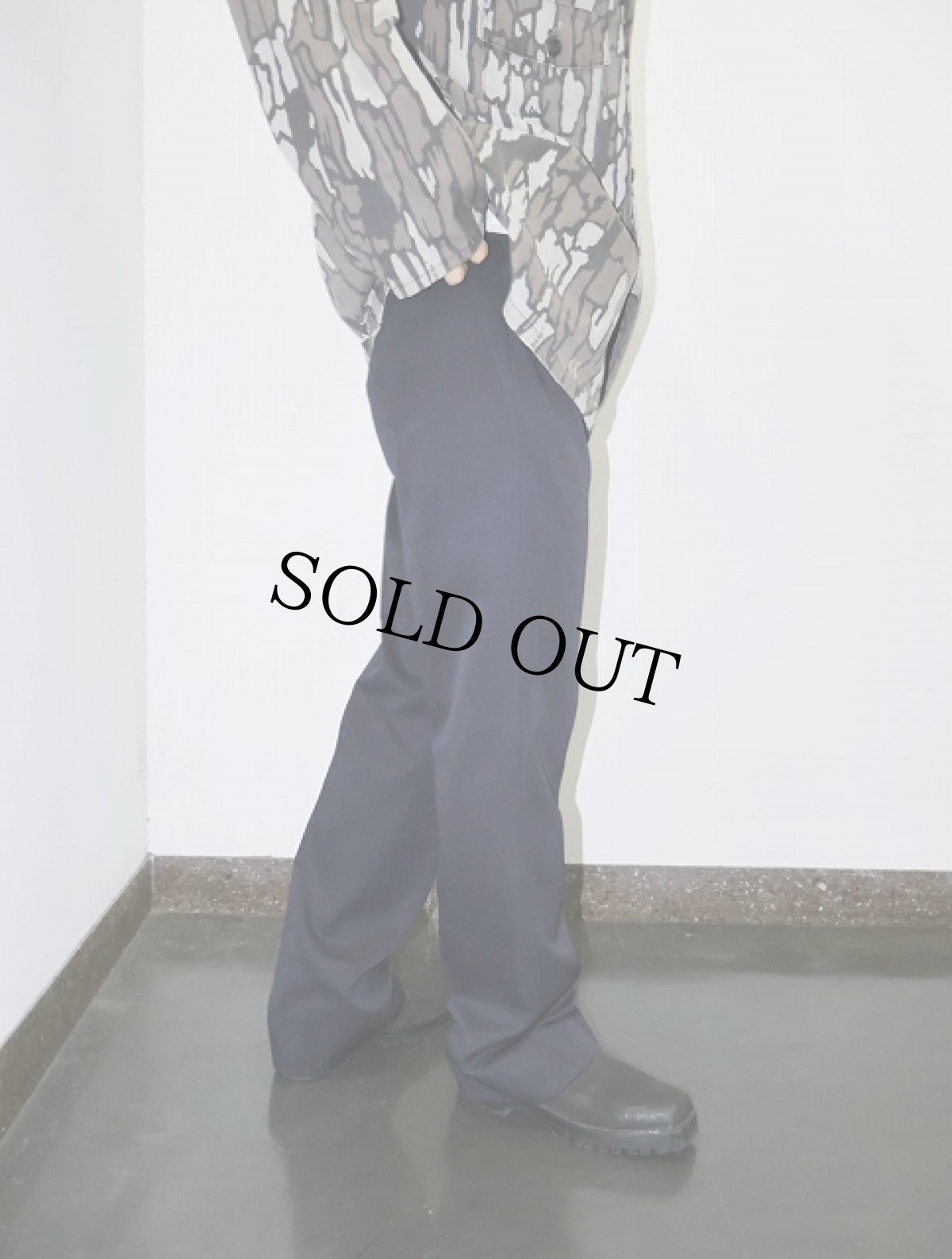 画像2: 70's Levi's USA製 ポリエステル×ウール ウエスタンパンツ NAVY DEADSTOCK W33 (2)