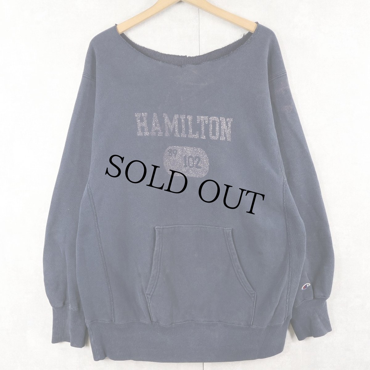 画像1: Champion REVERSE WEAVE "HAMILTON" カットオフ プリントスウェット NAVY  (1)