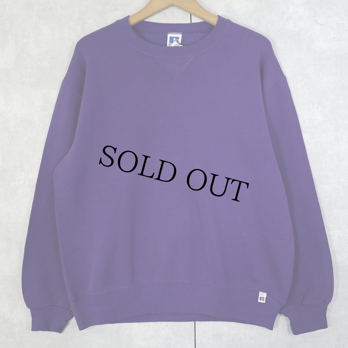 画像1: 90's RUSSELL ATHLETIC USA製 前V 無地スウェット L (1)