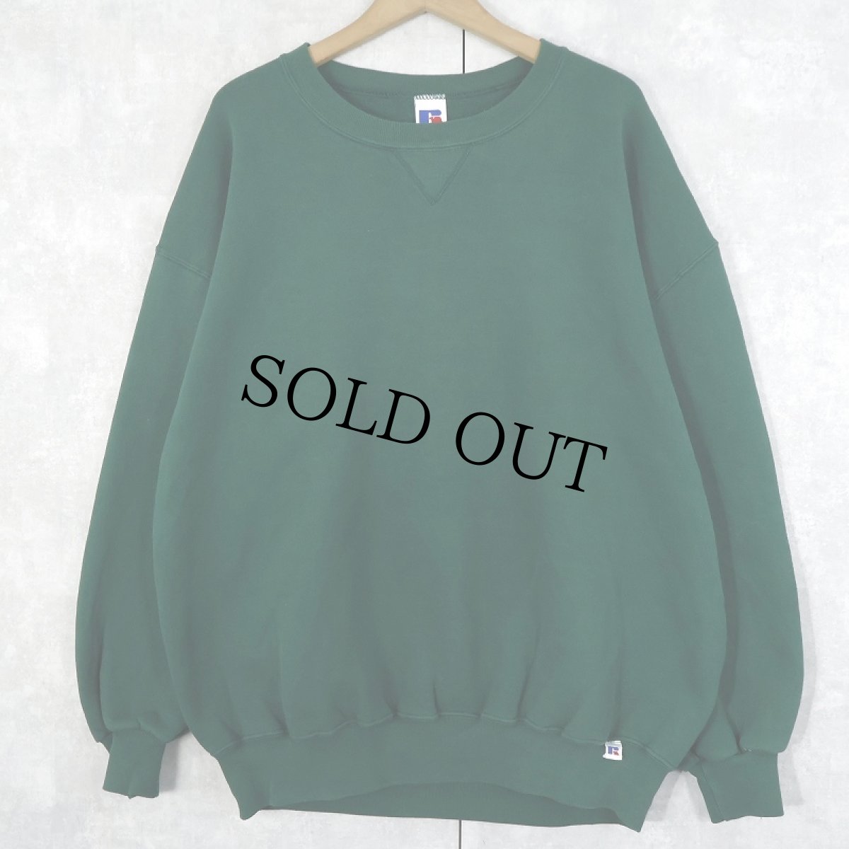 画像1: 90's RUSSELL ATHLETIC USA製 前V 無地スウェット XXL (1)