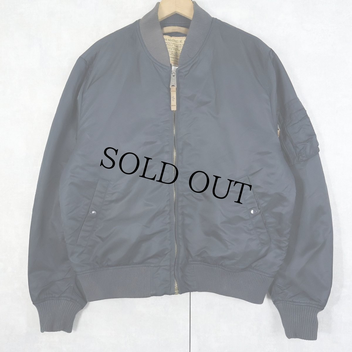 画像1: 民間品 ALPHA INDUSTRIES,INC. MA-1 フライトジャケット NAVY X-LARGE (1)