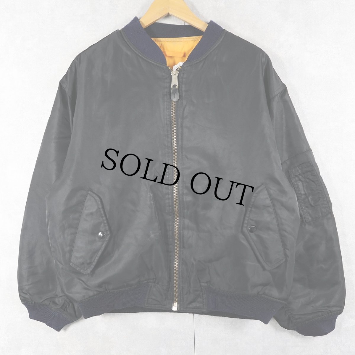 画像1: "MA-1 TYPE" フライトジャケット BLACK M (1)