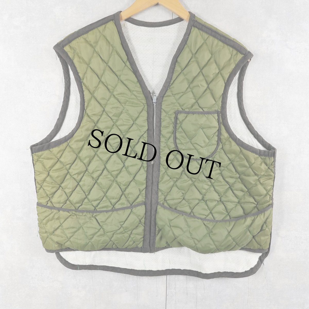 画像1: 60's〜 裏サーマル 中綿入り キルティングベスト (1)