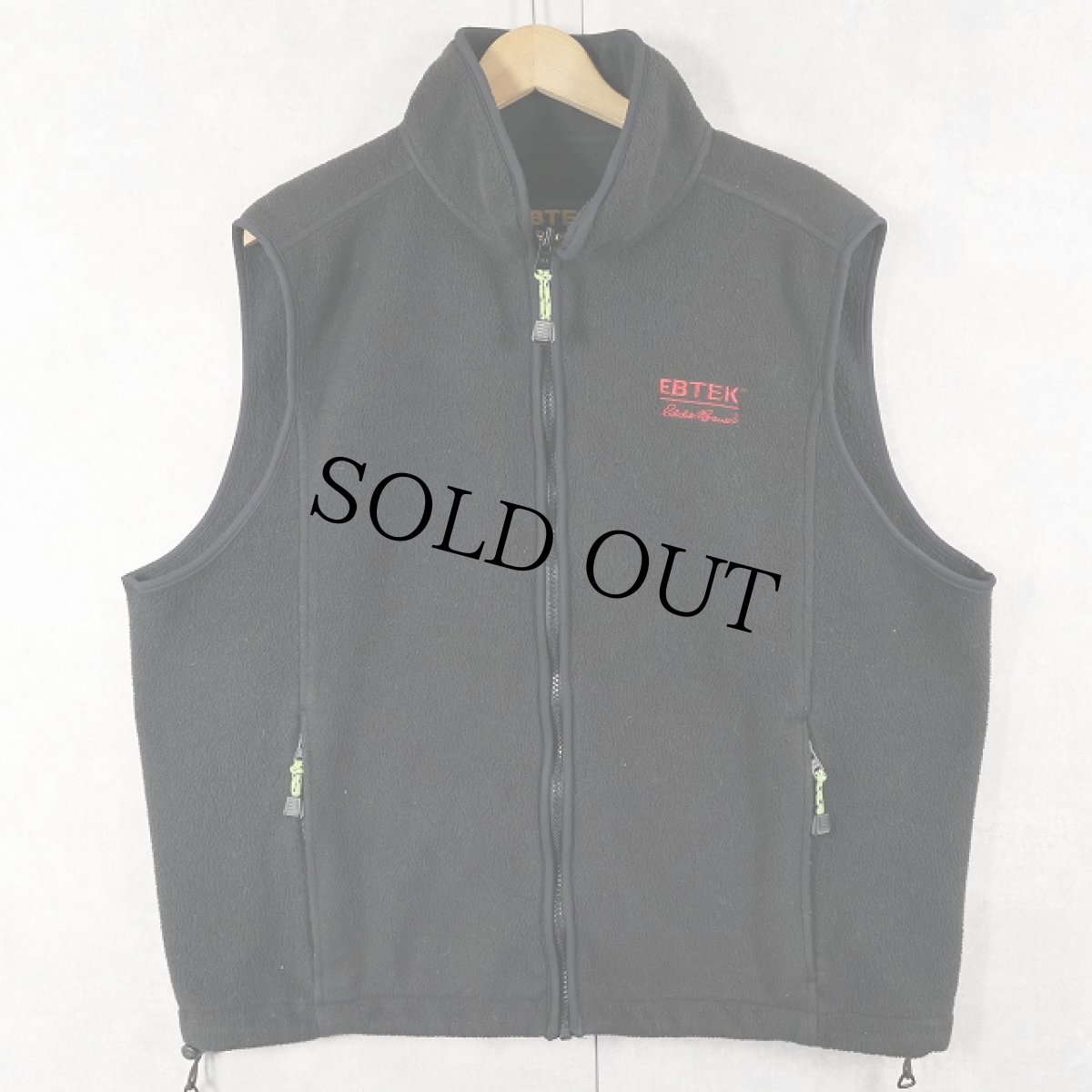 画像1: 90's Eddie Bauer EBTEK USA製 "POLARTEC" ロゴ刺繍 フリースベスト BLACK L (1)