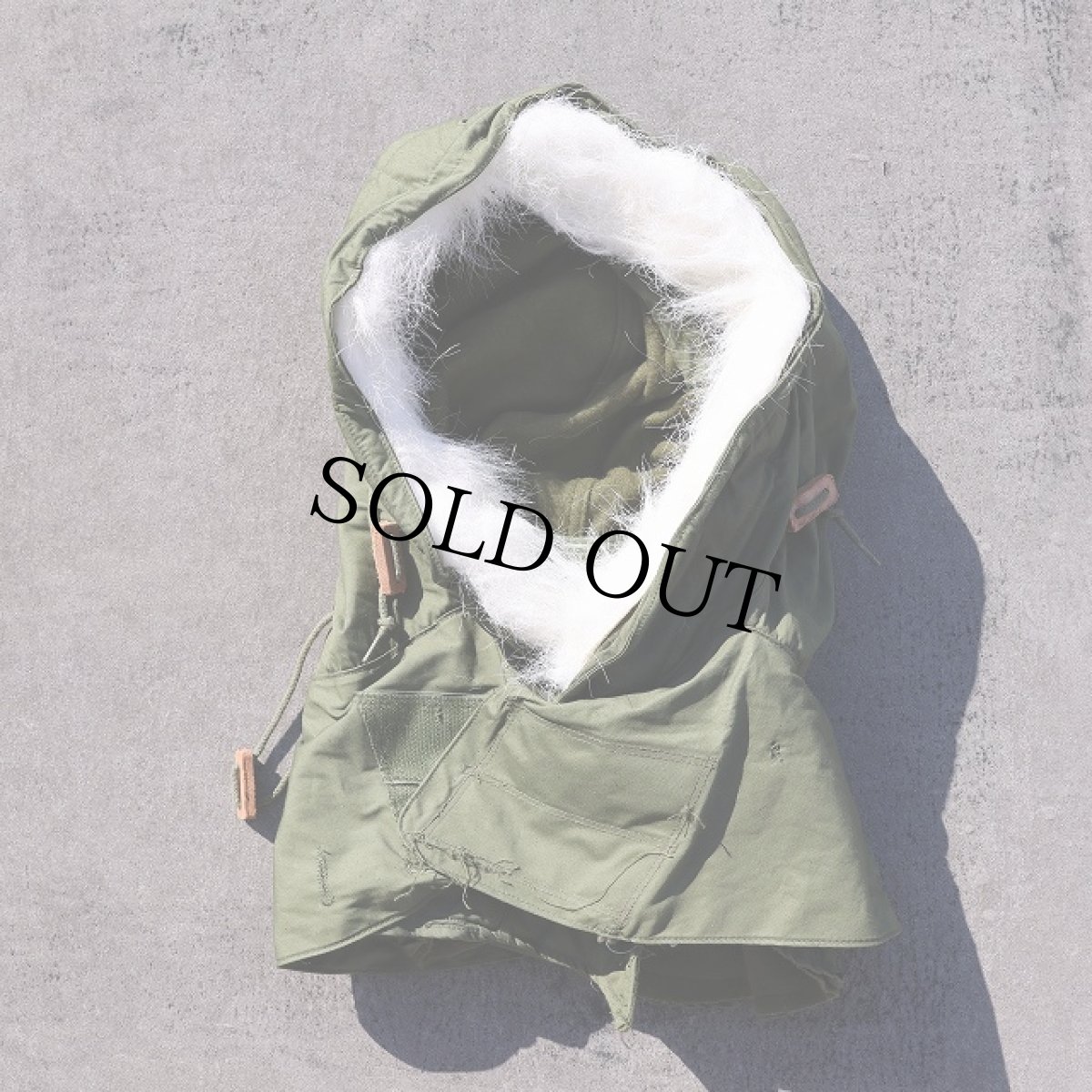 画像1: 80's U.S.ARMY M-65 EXTREME COLD WEATHER HOOD (1)