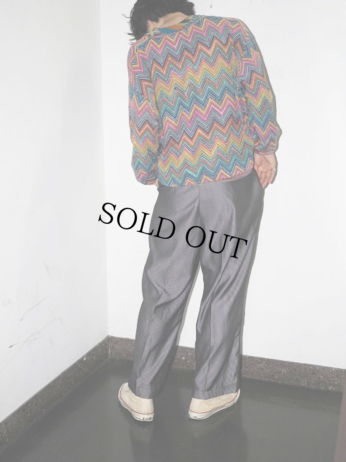 画像2: ストライプ柄 インバーテッドプリーツ シャイニースラックス W37 (2)