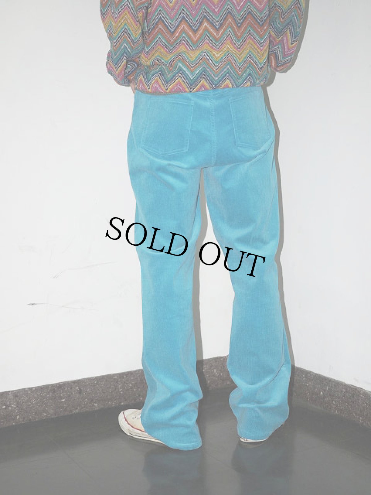 画像2: WINDRIDGE USA製 コーデュロイフレアパンツ W34 (2)