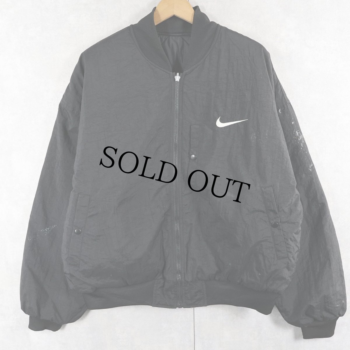 画像3: 90〜2000's NIKE ロゴ刺繍 リバーシブル ナイロンキルティングジャケット BLACK M (3)