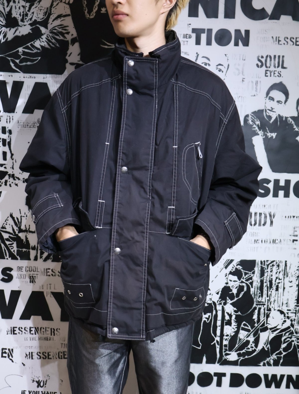 画像1: 90's〜 COLD COMPANY ITALY製 ステッチデザイン 中綿入りジャケット BLACK M (1)