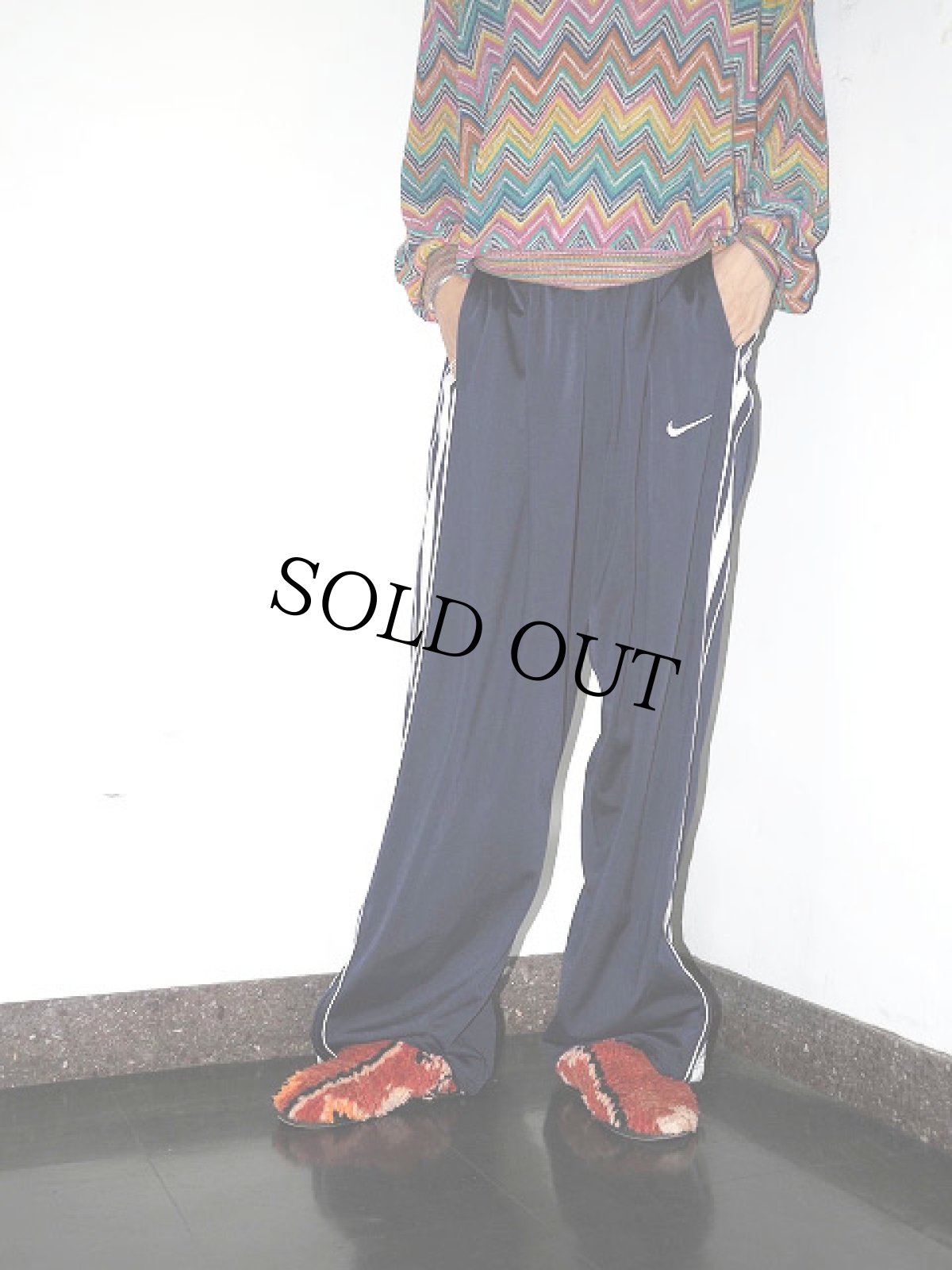 画像1: NIKE ロゴ刺繍 トラックパンツ NAVY XL (1)