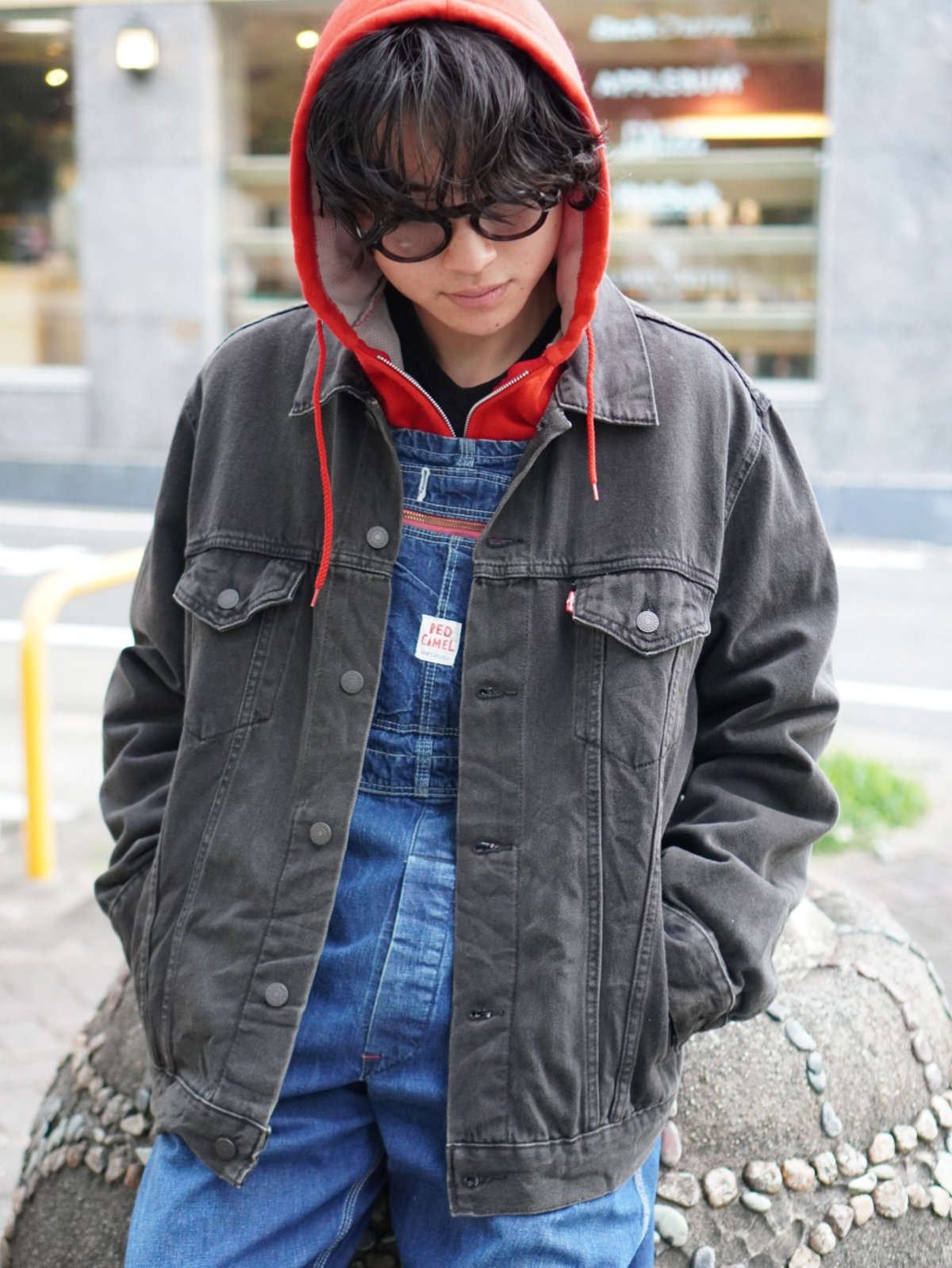 画像2: Levi's 77380 ブラックデニムジャケット L (2)