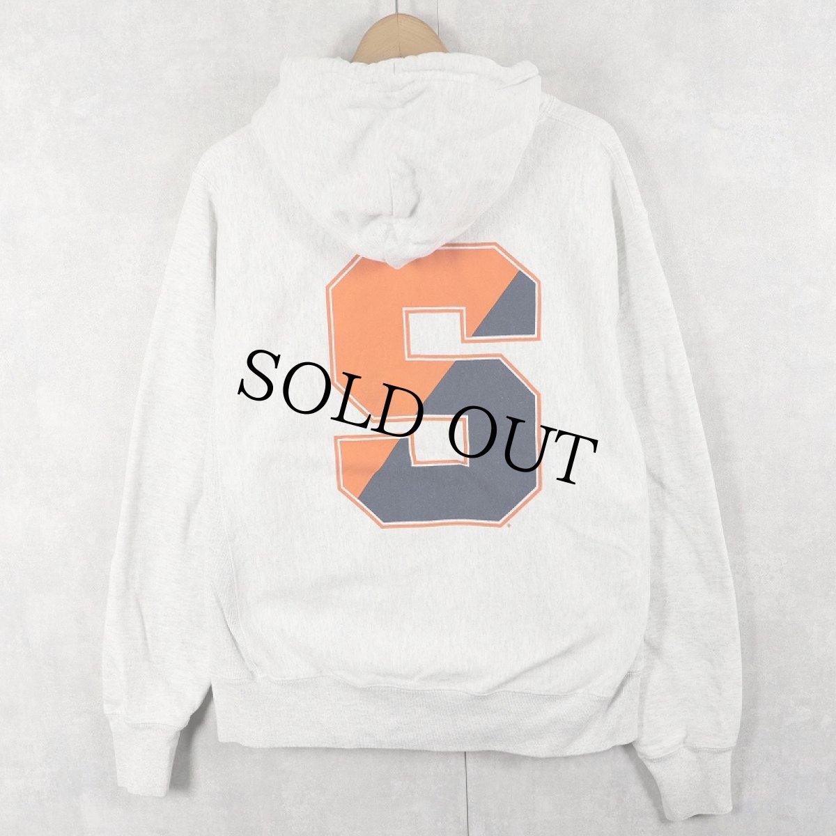 画像1: Champion REVERSE WEAVE "SYRACUSE" バックプリント スウェットフーディー M (1)