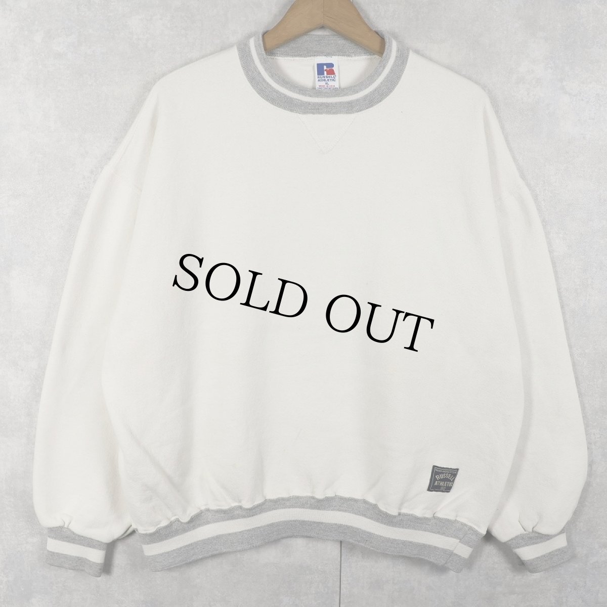 画像1: 90's〜 RUSSELL ATHLETIC USA製 前V 2トーンスウェット XL (1)