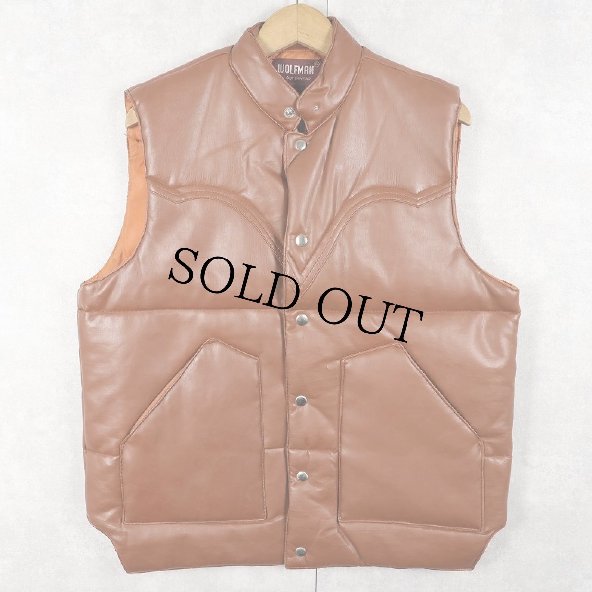 画像1: 70〜80's WOLFMAN 中綿入り PVC ウエスタンベスト M (1)