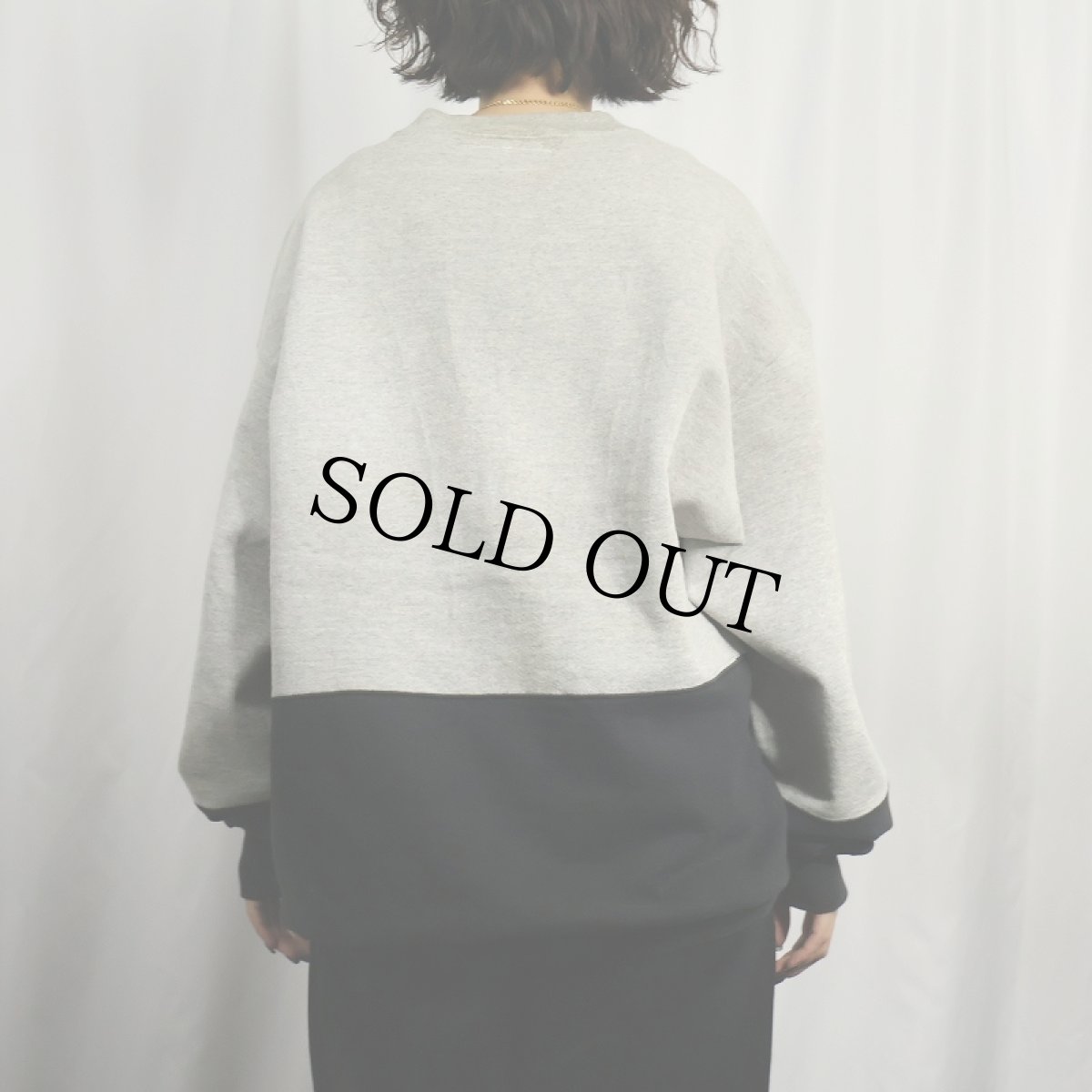 画像3: 90's RUSSELL ATHLETIC USA製 "HIGH COTTON" 前V 2トーン 無地スウェット L (3)