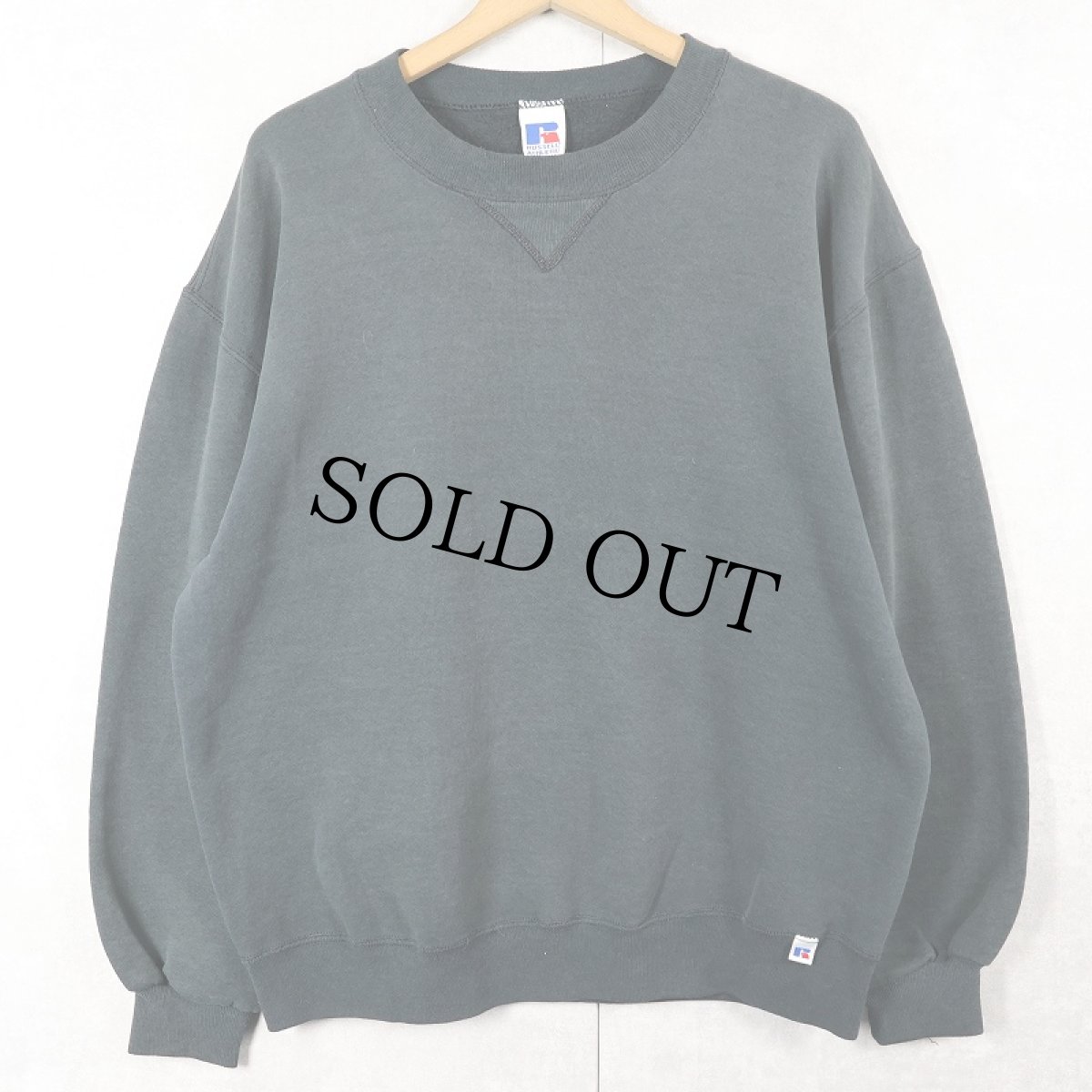 画像1: 90's RUSSELL ATHLETIC USA製 前V 無地スウェット BLACK L (1)