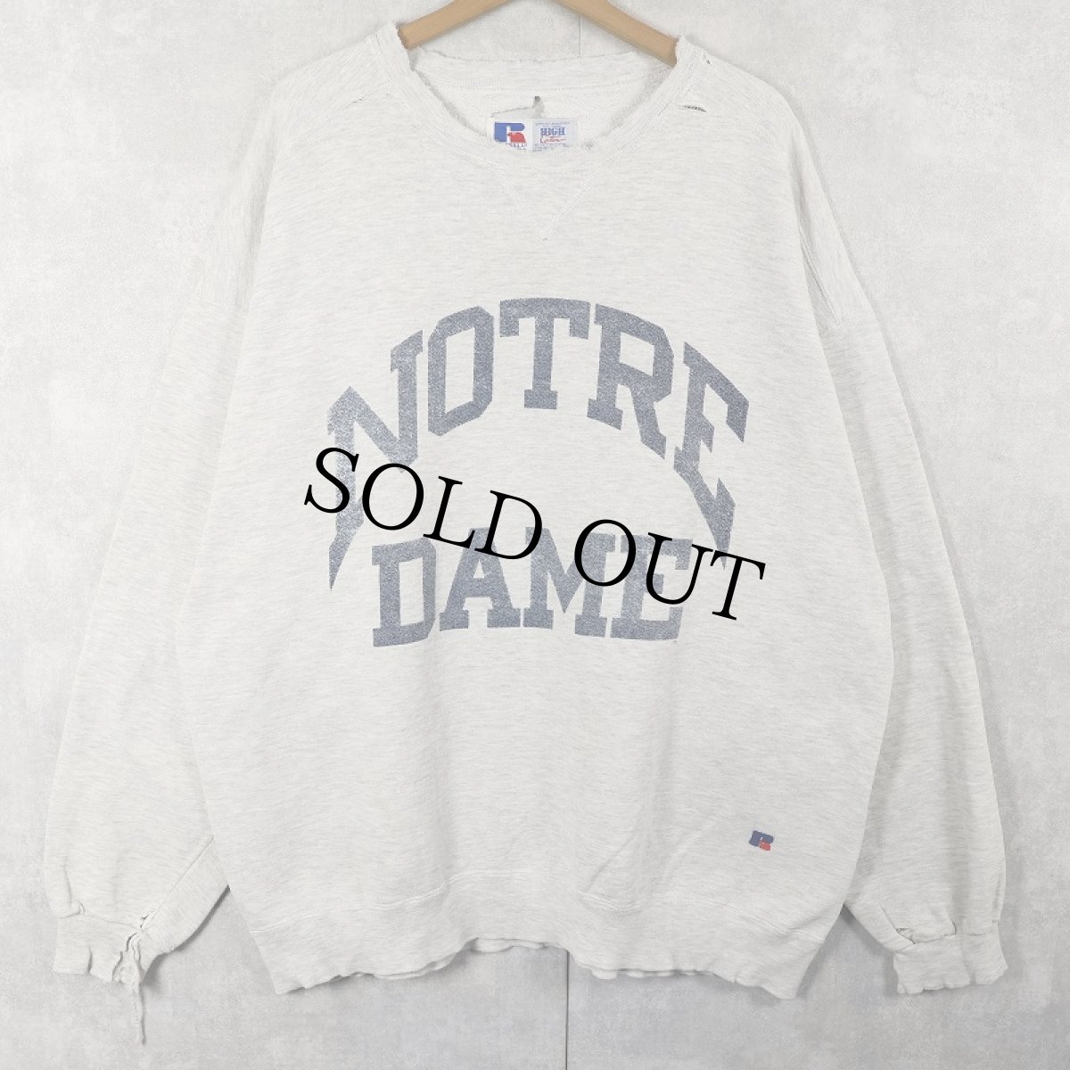 画像1: 90's RUSSELL ATHLETIC USA製 "HIGH COTTON" 前V プリントスウェット XXL (1)