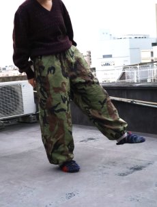 画像1: ウッドランドカモ柄 裏フリース リップストップ キルティングパンツ (1)