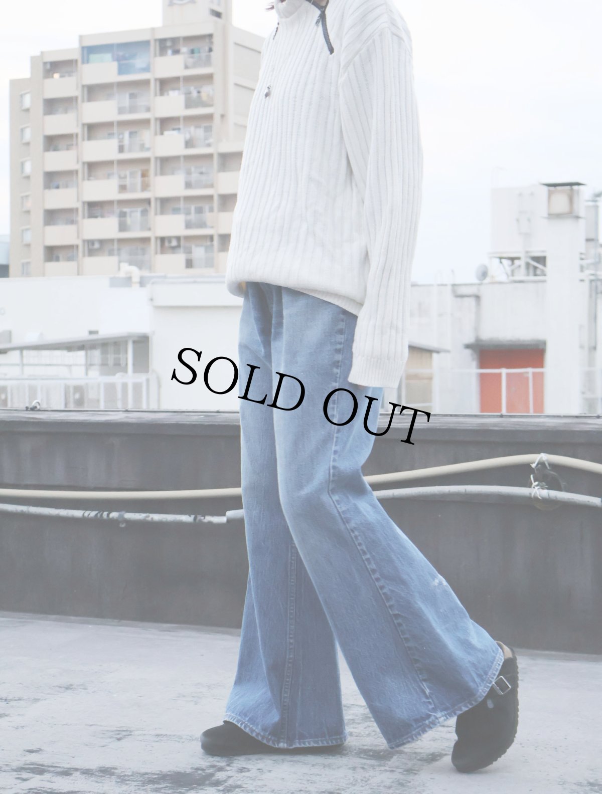 画像2: 70's Levi's 684-0217 オレンジタブ ベルボトム デニムパンツ W35 (2)