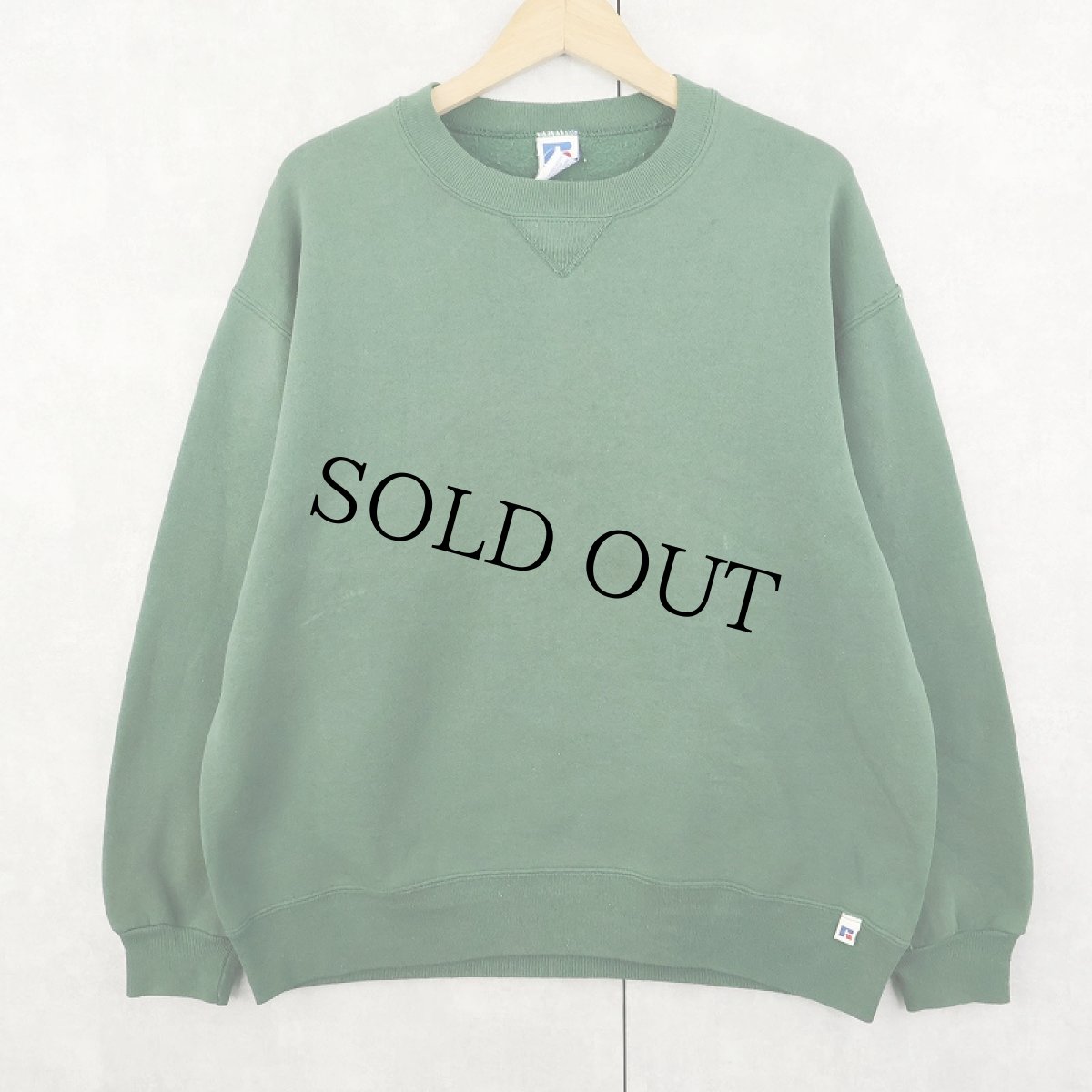 画像1: 【SALE】 90's RUSSELL ATHLETIC USA製 前V 無地スウェット XL (1)