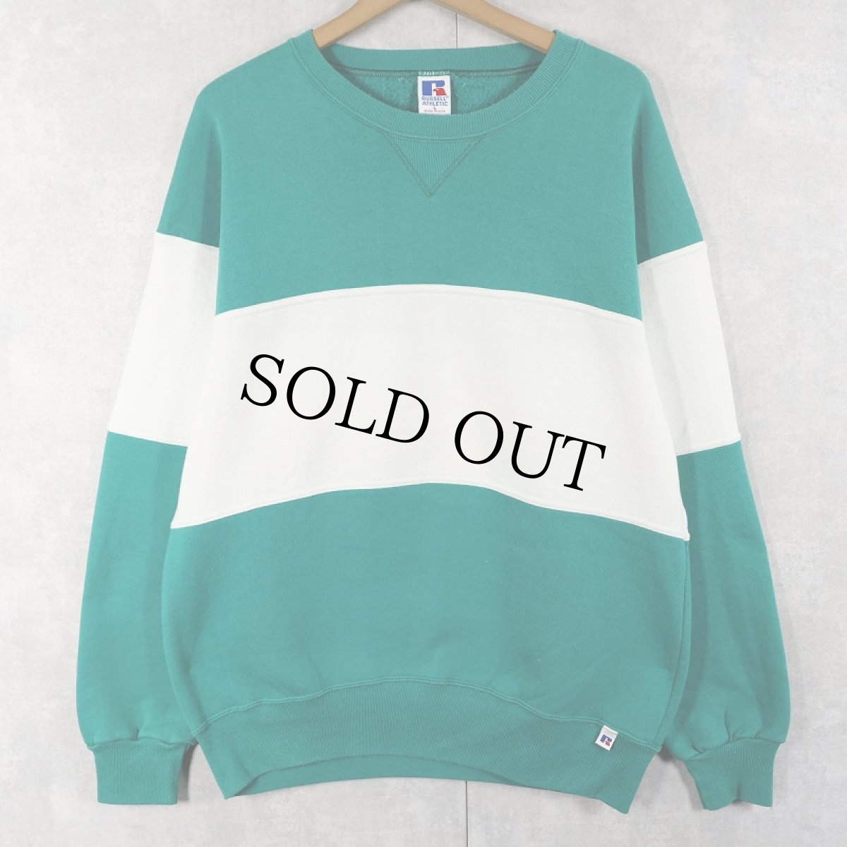 画像1: 【SALE】 90's RUSSELL ATHLETIC USA製 前V 2トーンスウェット L (1)