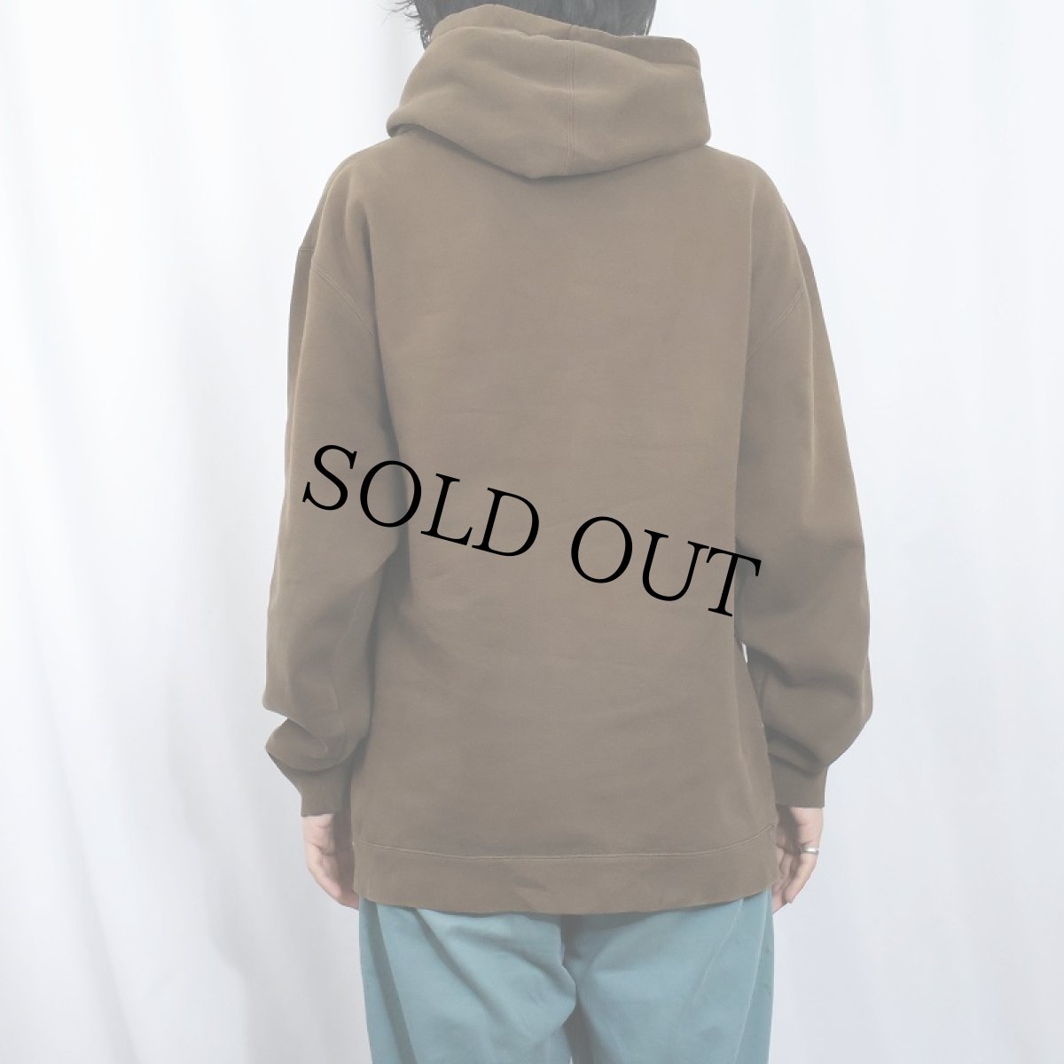 画像4: INDEPENDENT スケートブランド ロゴ刺繍スウェットフーディー M (4)