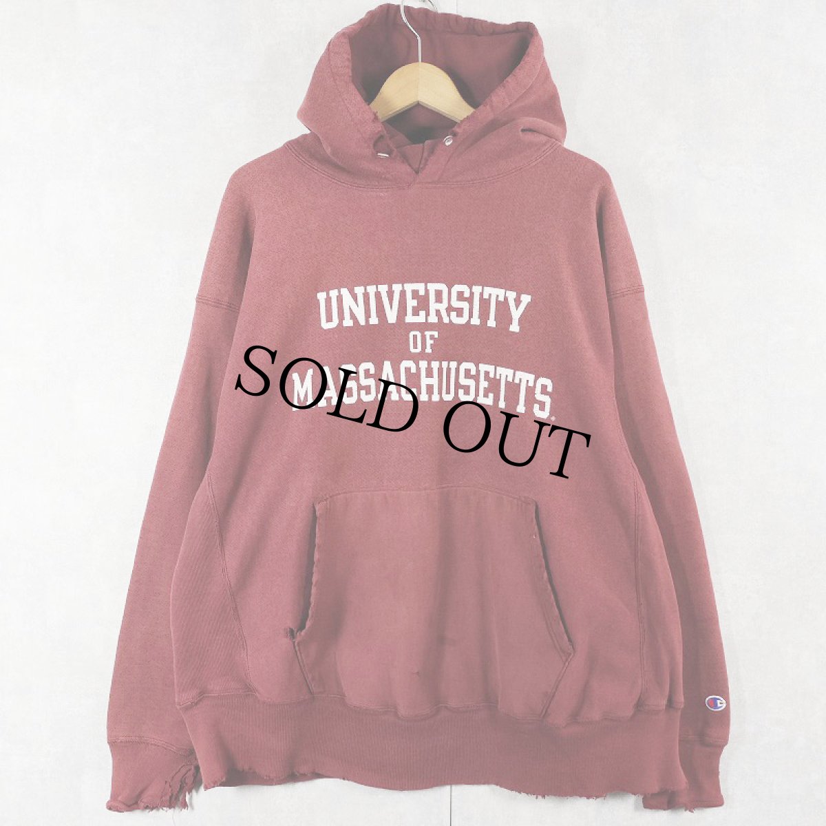 画像1: Champion REVERSE WEAVE "UNIVERSITY OF MASSACHUSETTS" プリントスウェットフーディー XL (1)