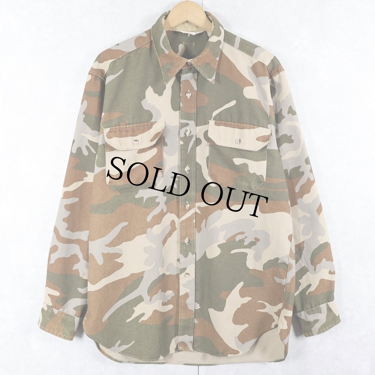 画像1: 80's Cabela's USA製 ウッドランドカモ柄 ポリエステルシャツ L (1)