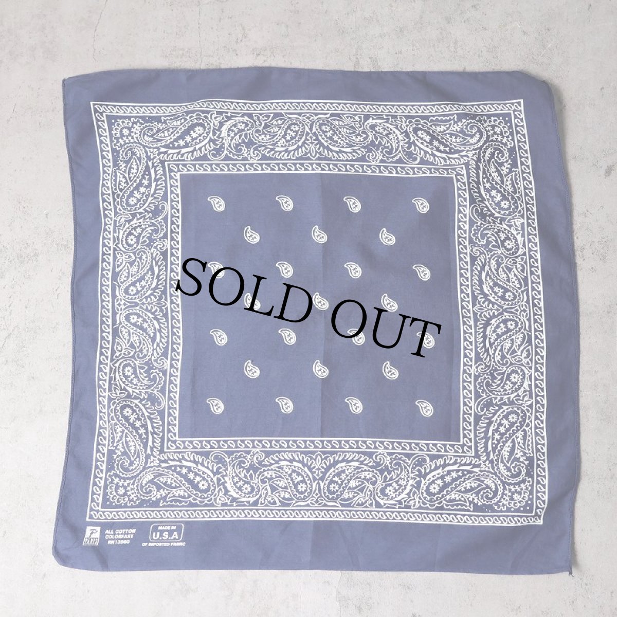 画像2: 80's PARIS ACCESSORIES,INC. USA製 ペイズリー柄 バンダナ (2)