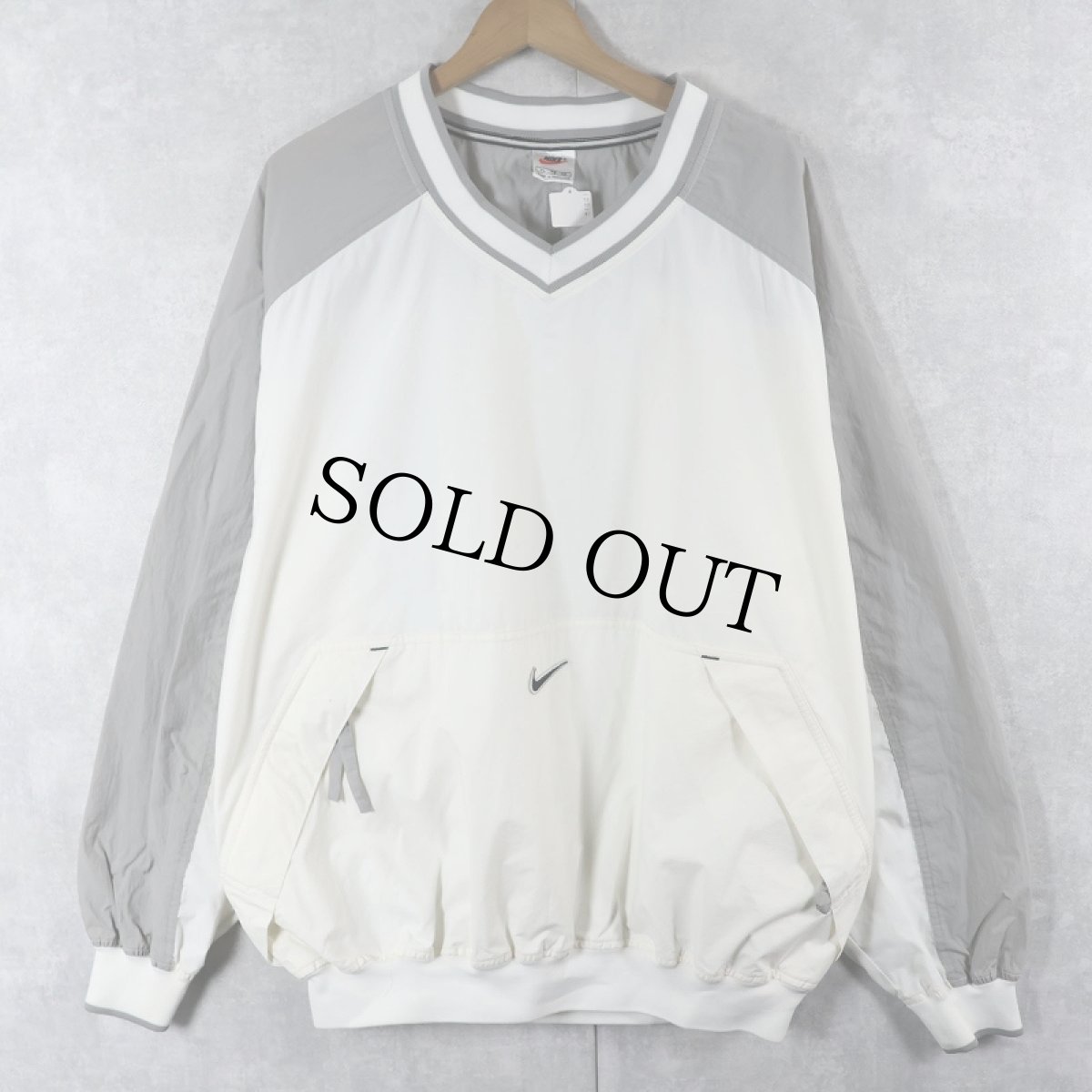 画像1: NIKE Vネック ナイロンプルオーバージャケット XL (1)