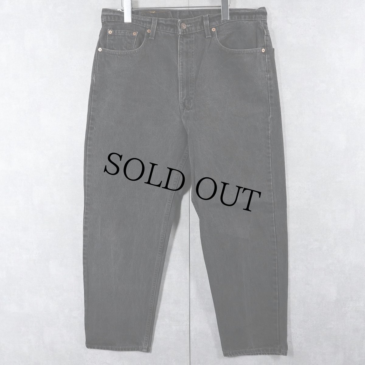 画像1: 90's Levi's 550 RILAXED FIT USA製 "サルファブラック" ブラックデニムパンツ W36 (1)