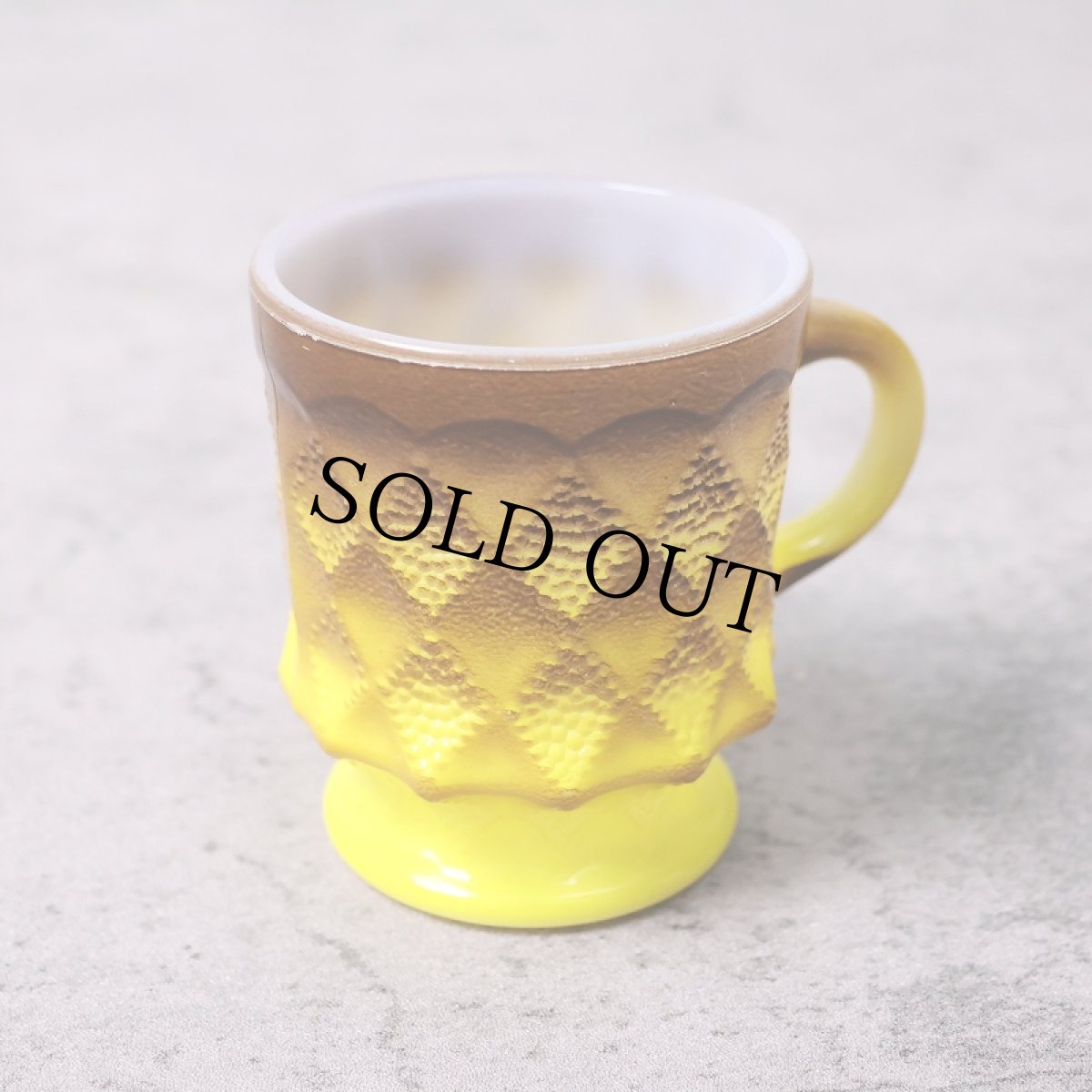 画像1: 60〜70's  Fire-King USA製 キンバリーマグ YELOW (1)