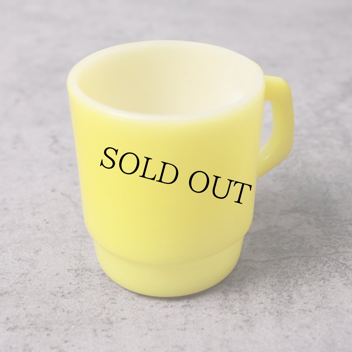 画像1: 60〜70's Fire-King USA製 スタッキングマグ YELLOW (1)