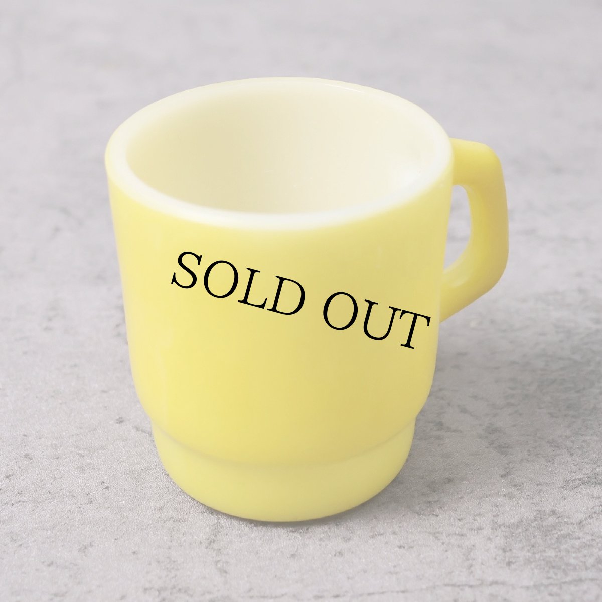 画像1: 70〜80's Fire-King USA製 スタッキングマグ YELLOW (1)